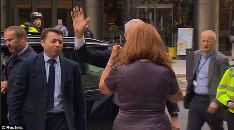 Δεν βάζει μυαλό: Τρίτη αποτυχημένη προσπάθεια του  Τζέρεμι Κόρμπιν να κάνει «κόλλα το» (βίντεο)